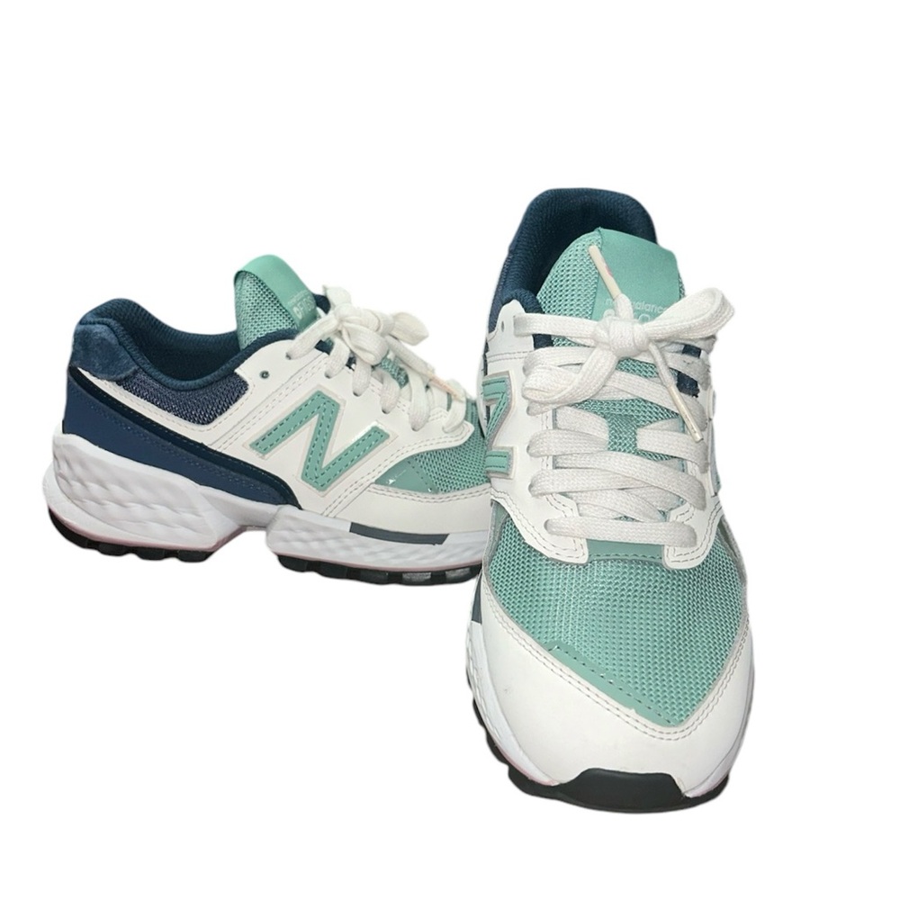 人気☆コラボ【New Balance×FIGS】574S スニーカー Women's NWOB New Balance x FIGS 574S in L Limeade Size 12 women/10.5